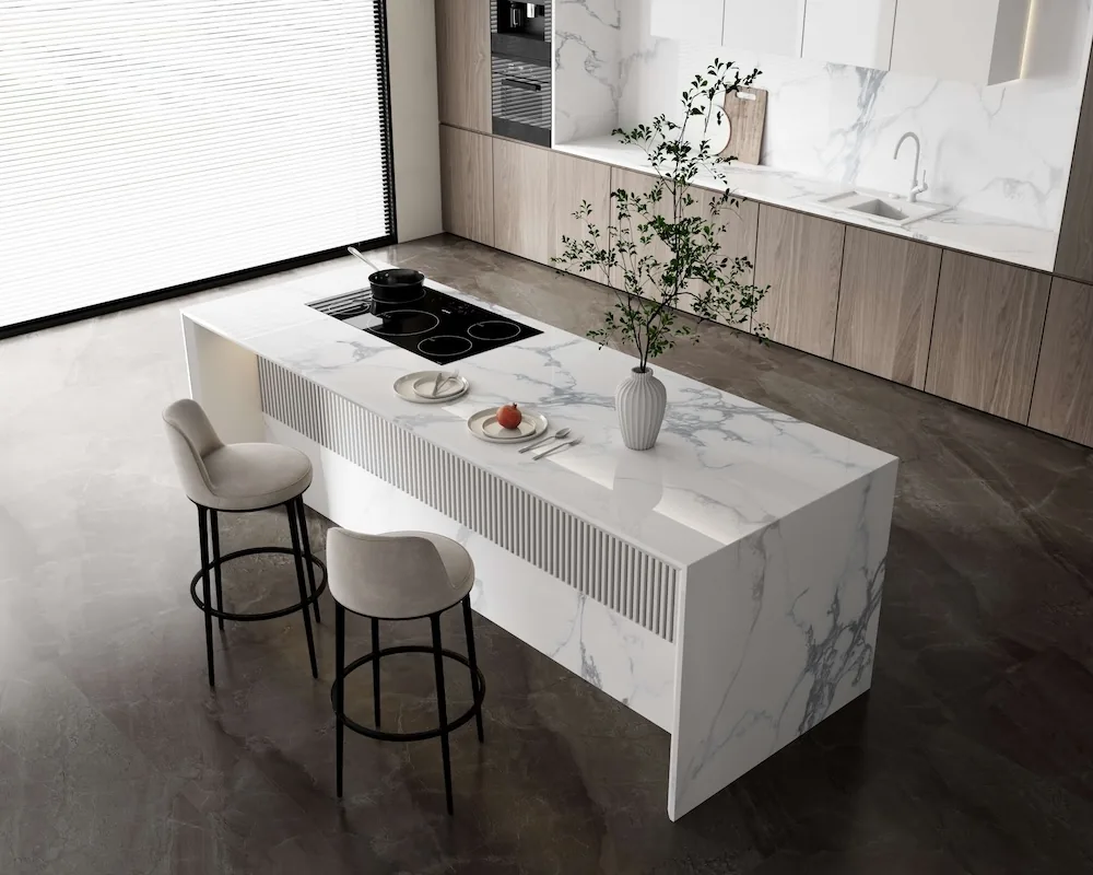 Statuario White River Lucciare Quartz installed — project photo 1